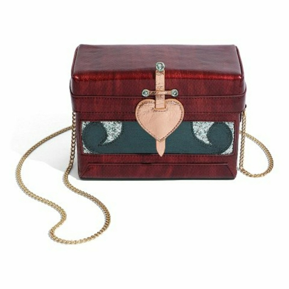 Danielle Nicole Snow White Huntsman's Bag - Picture 2 of 4